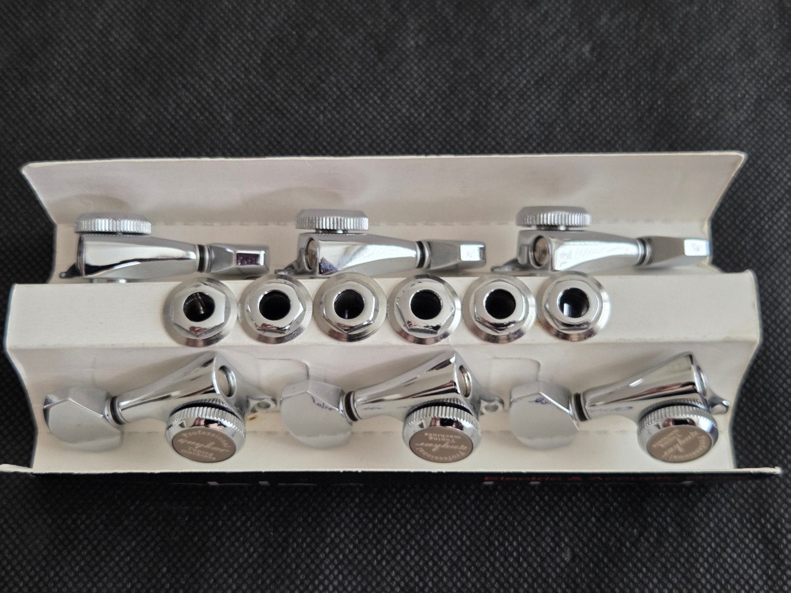 Guyker 510 Locking Tuners 6L Chrome–Mint (Left/RevHeadstock), Muziek en Instrumenten, Ophalen of Verzenden, Elektrische gitaar