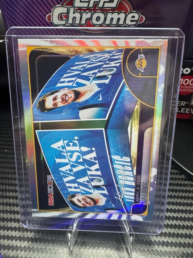 Luka Doncic Lakers NBA Hoops April 8 2025 Insert, Ophalen of Verzenden, Foil