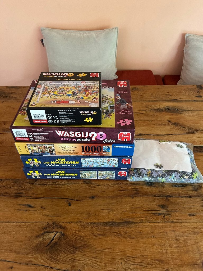 Diverse legpuzzels, Hobby en Vrije tijd, Ophalen, 500 t/m 1500 stukjes, Zo goed als nieuw, Legpuzzel