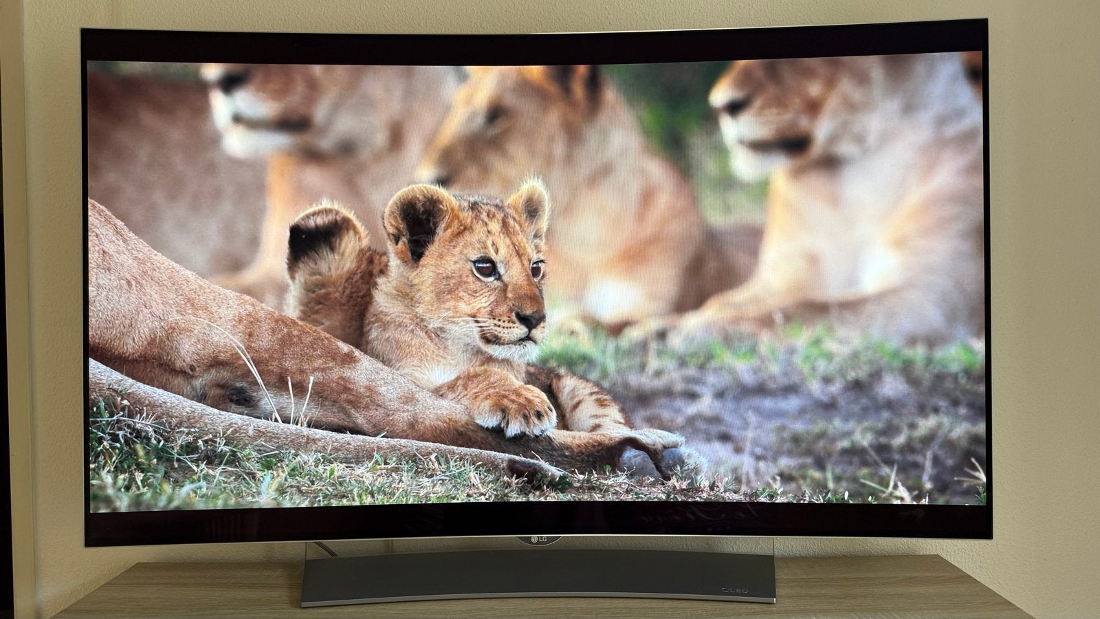 LG 55EG920V 55 inch OLED Curved Smart TV