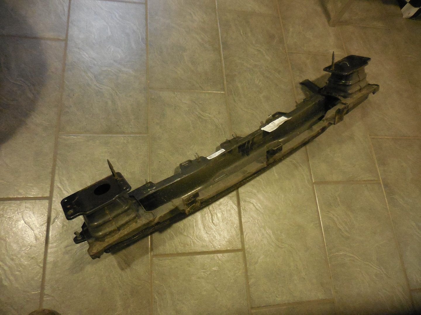 Bumperbalken Kia    --  Toyota   achter   "   New   ", Ophalen, -, -, -