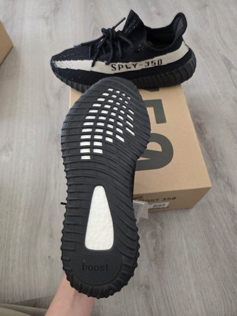 Yeezy 350 Oreo Deadstock(nooit gedragen), Ophalen, Zwart, Nieuw, Sneakers of Gympen