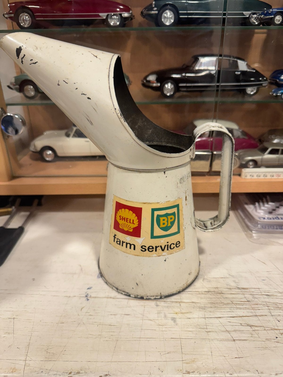 Oude Vintage Olie schenk kan Shell/BP Farm Service 1 Quart, Ophalen of Verzenden, Gebruikt, Gebruiksvoorwerp