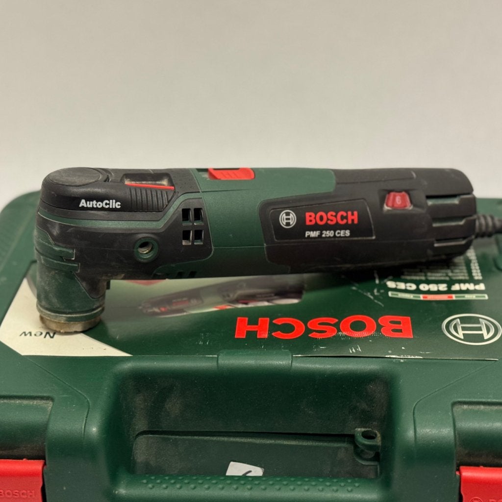 Bosch PMF 250 CES Multitool, Bosch, Zo goed als nieuw, Support@bosch.com, Robert Bosch GmbH
Robert-Bosch-Platz 1
70839 Gerlingen-SchillerhÃ¶he
Germany