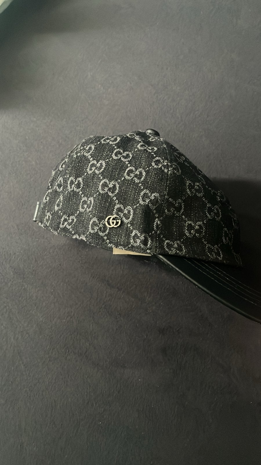 Gucci Pet Maat M - Stijlvolle Accessoire, Ophalen, Zo goed als nieuw, Pet