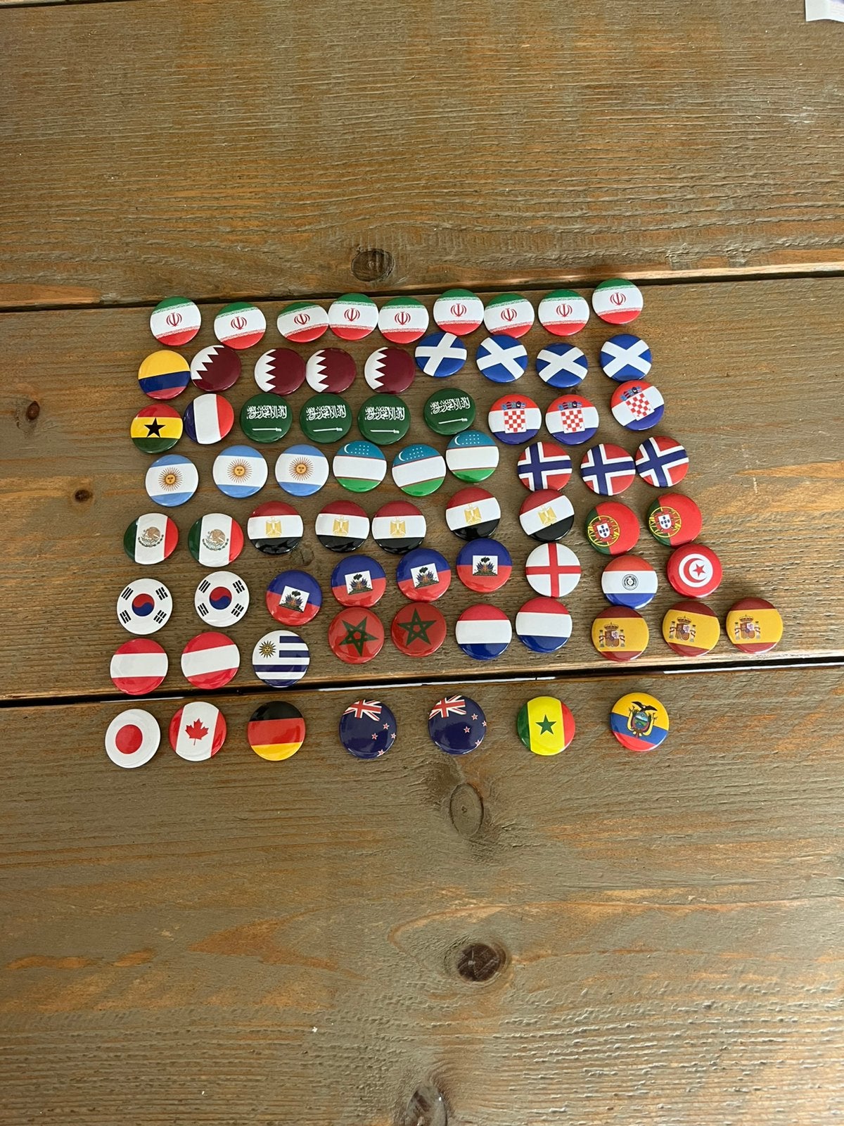 Dekamarkt wk buttons, 1,50€ per stuk, Ophalen of Verzenden, Nieuw, Stad of Land, Button