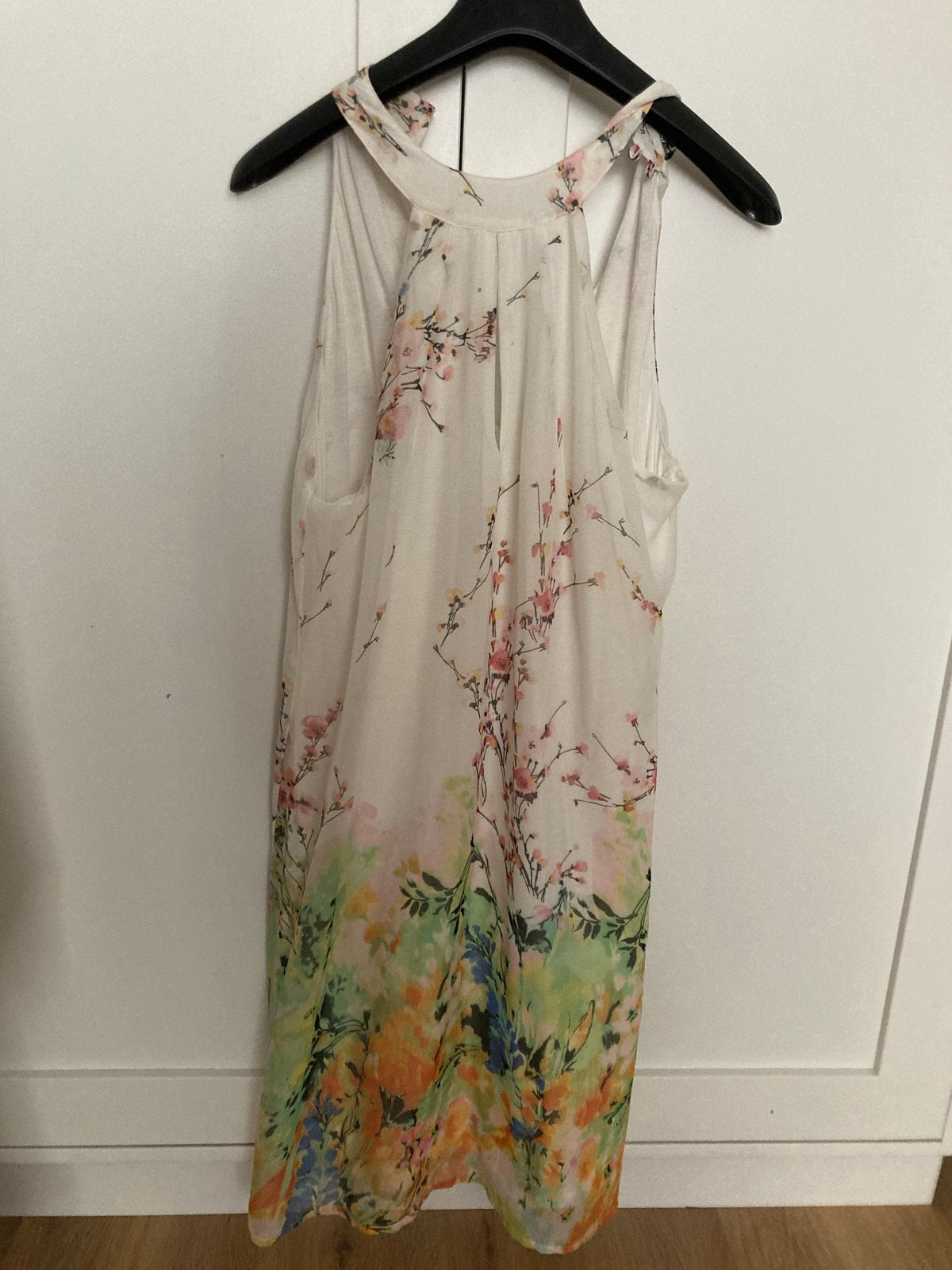 Opvallende bloemenprint jurk - Superstar maat 40, Kleding | Dames, Jurken, Maat 38/40 (M), Overige kleuren, Ophalen of Verzenden