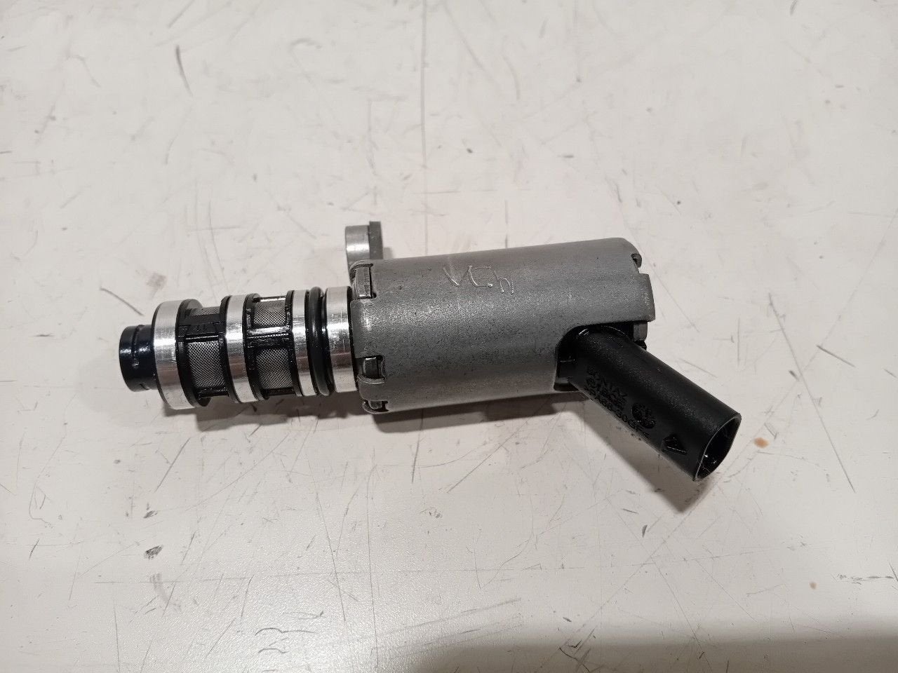 Oliedruk sensor Audi Q8, Onderdelen@venauto.nl, Van der Ven Autorecycling B.V., Gebruikt, Ettenseweg 76, 4706 PB Roosendaal, The Netherlands