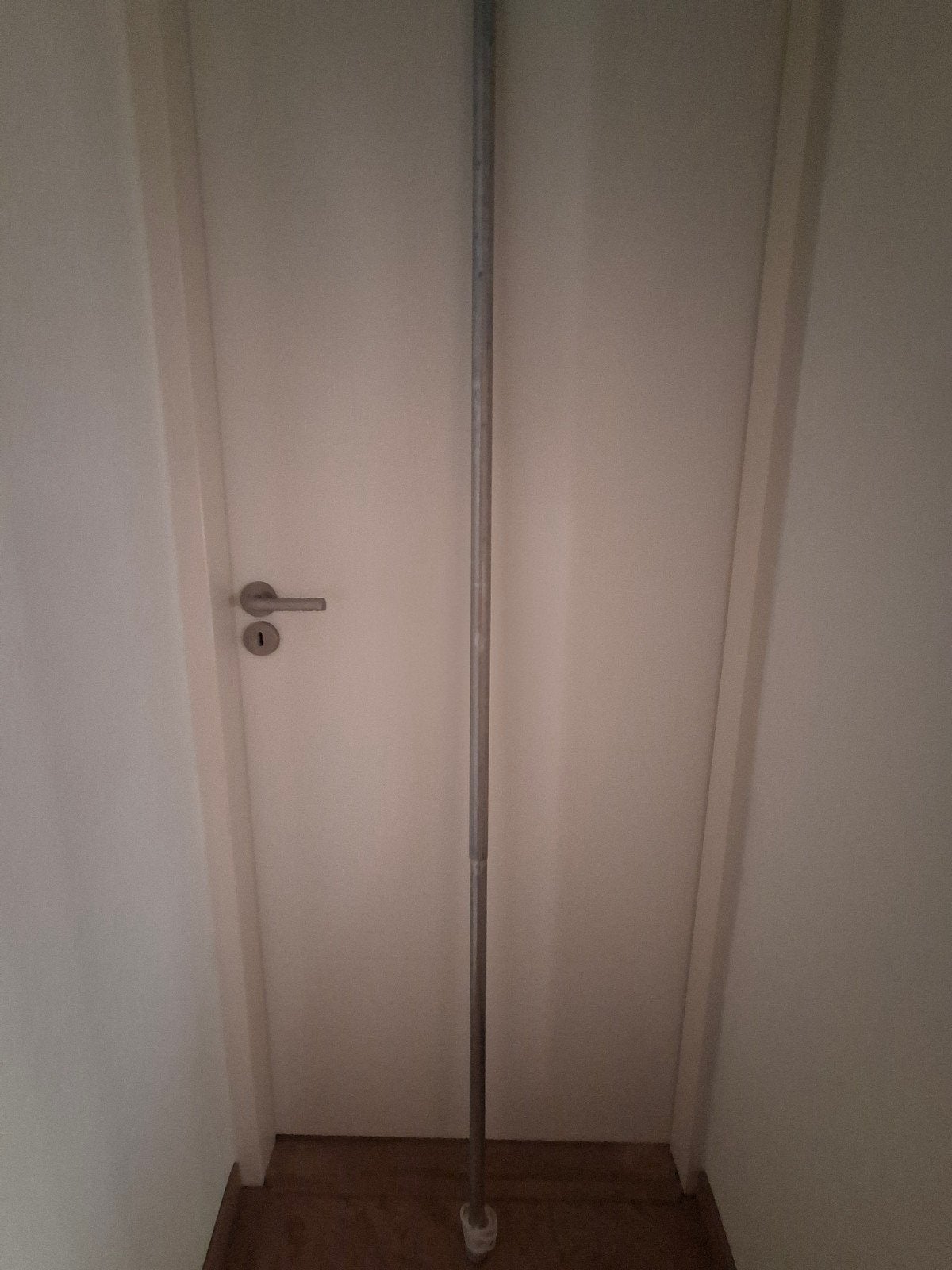 Douchegordijnstang met veermechanisme, Ophalen of Verzenden, Gebruikt, Zilver, Douche-accessoire