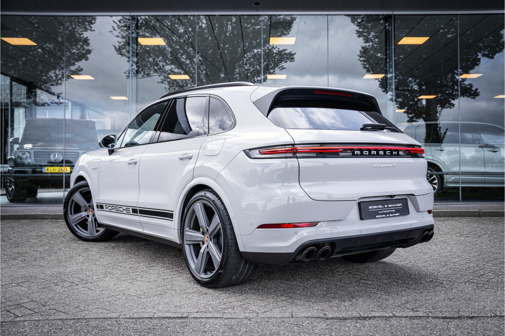 Porsche Cayenne 3.0 S E-Hybrid (519pk) * Panodak * Sport Des, Automaat, Gebruikt, Zwart, 2995 cc