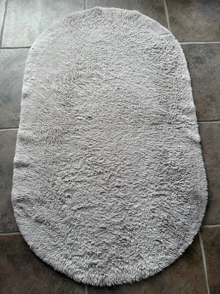 Mooi beige ovaal vloerkleed:150 lang en 90 cm breed, Beige, Zo goed als nieuw, Ovaal, 50 tot 100 cm