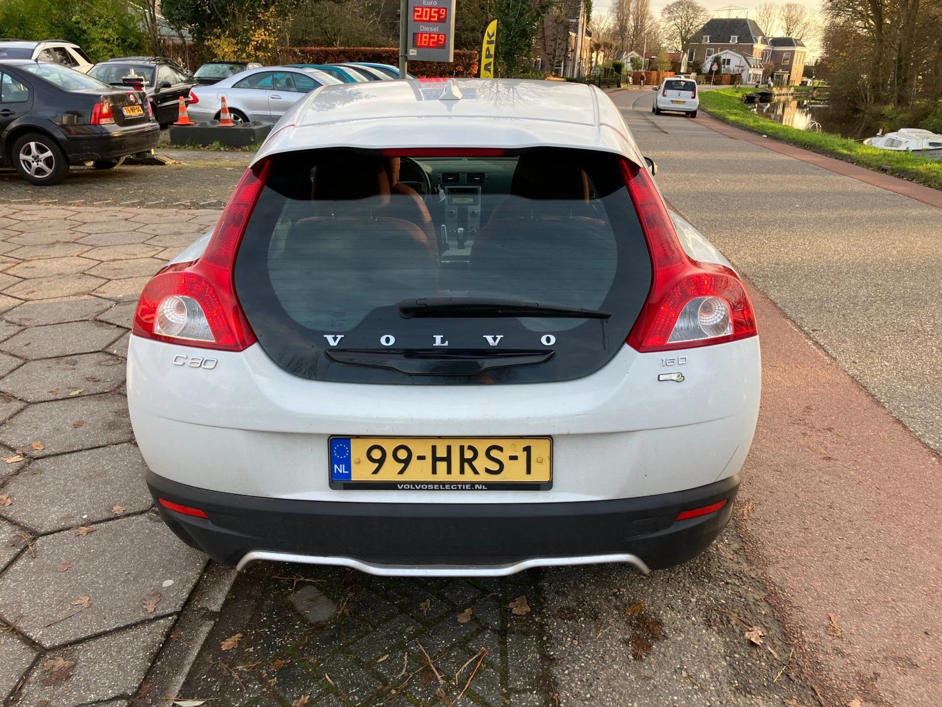 Volvo C30 1.6D DRIVe Sport + NIEUWE APK!, Auto's, Voorwielaandrijving, Dealer onderhouden, Stof, Gebruikt