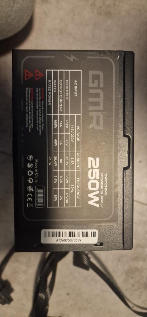 GMR 250W Voeding voor kantoorcomputers, Computers en Software, Interne voedingen, Zo goed als nieuw, Ophalen of Verzenden