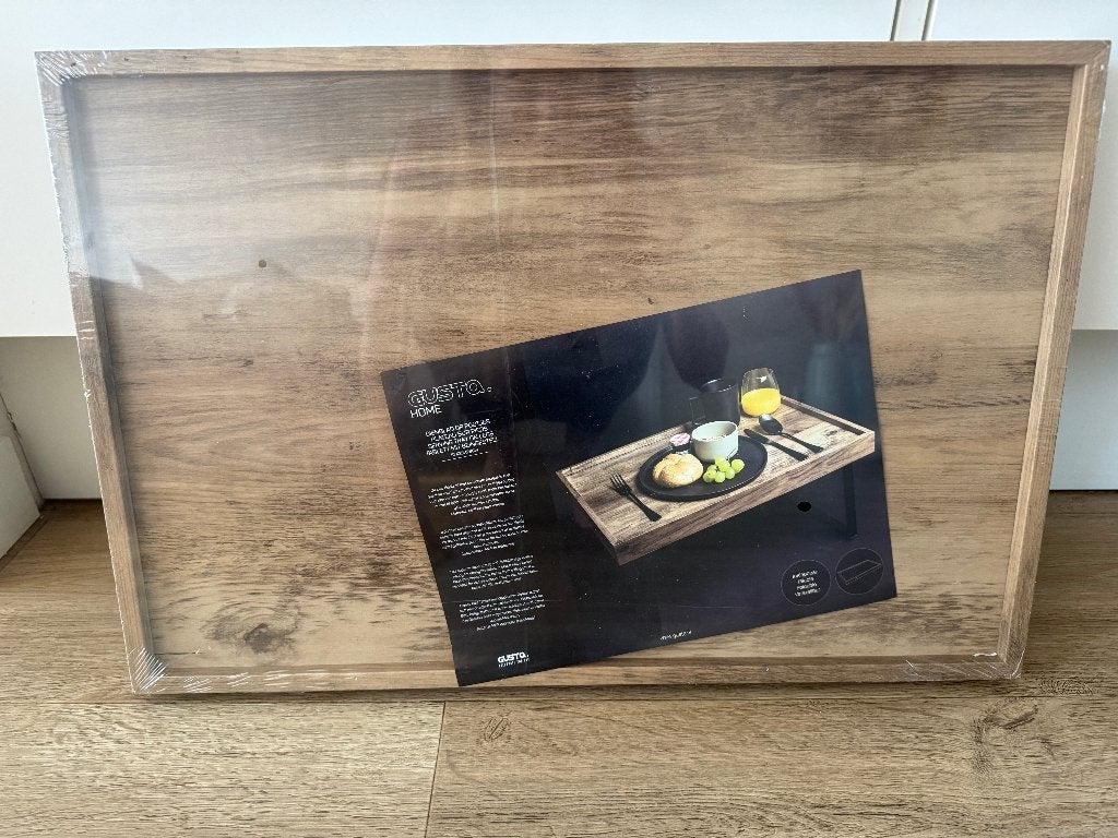 Gusta Home Bedtafel / Dienblad op pootjes – nieuw, Huis en Inrichting, Woonaccessoires | Dienbladen, Ophalen of Verzenden, Nieuw