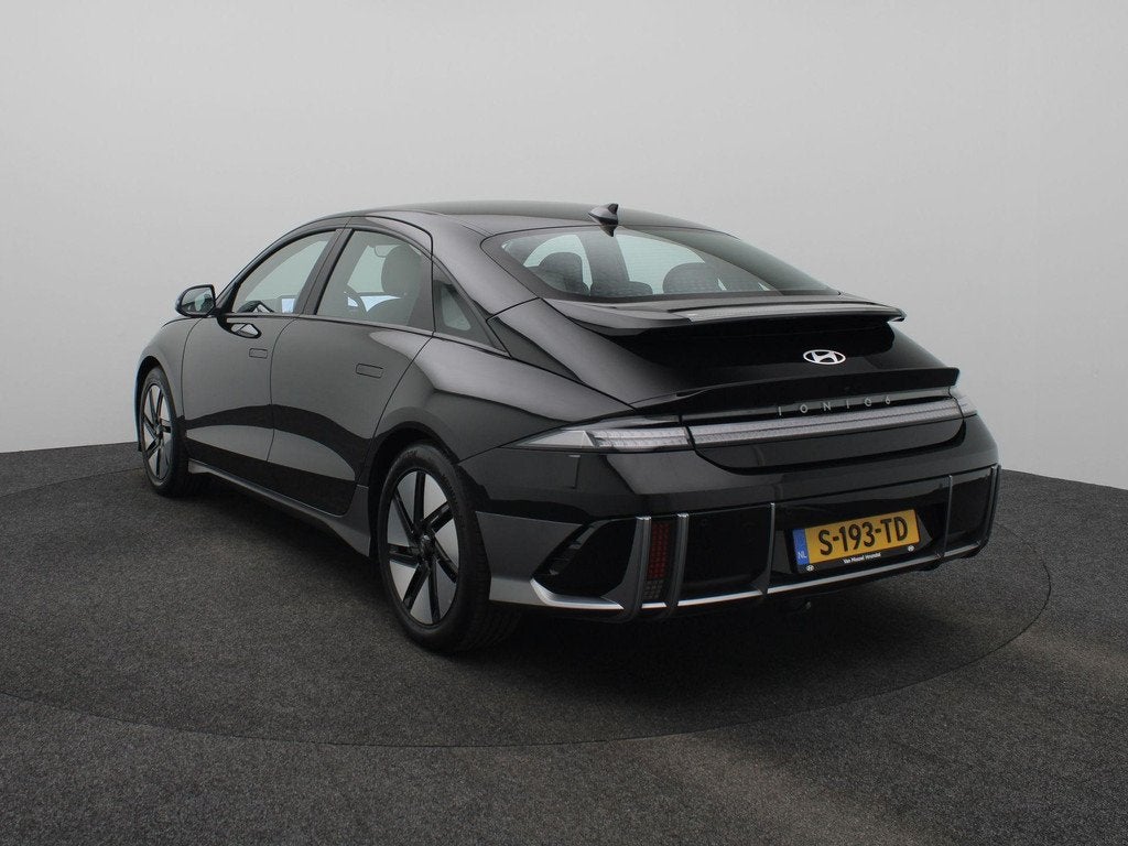 Hyundai IONIQ 6 Style 53 kWh | Trekhaak | Achteruitrijcamera, Auto's, Hyundai, 12 maanden, Gebruikt, 429 km, Zwart