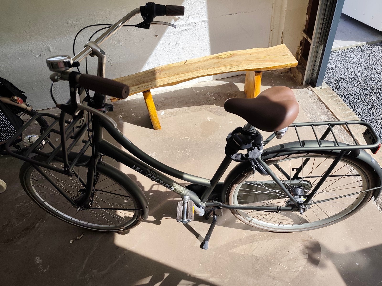 Cortina U4 Transportfiets – Zo goed als nieuw, Fietsen en Brommers, Fietsen | Dames | Damesfietsen, Versnellingen, 56 cm of meer