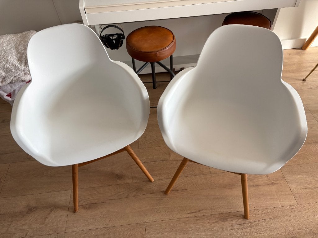 4 Zuiver Albert Kuipstoelen, Gebruikt, Wit, Scandinavisch, Vier