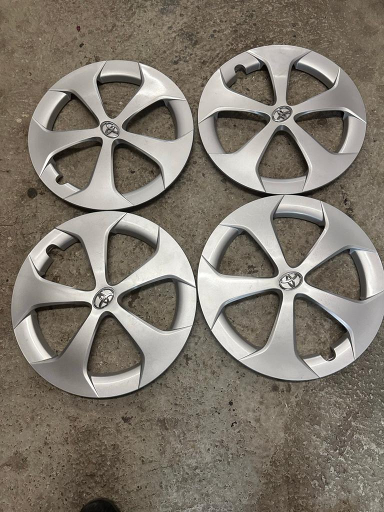 Wieldoppen en dakdragers voor Toyota Prius 3, Verzenden, Nieuw