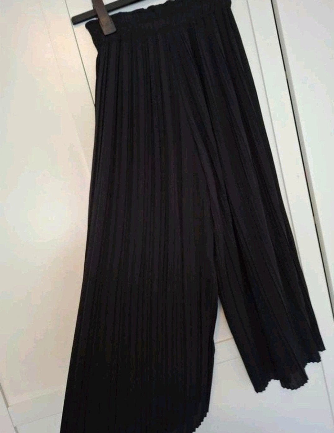 Bershka Zwarte Plissé Broek - Maat XS, Zwart, Zo goed als nieuw, Maat 34 (XS) of kleiner, Lang