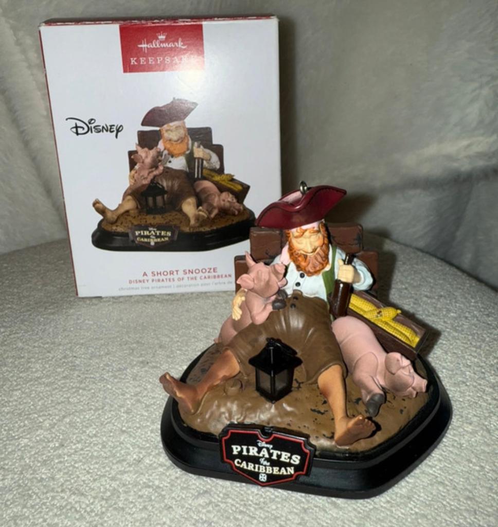 Disney Hallmark ornament Pirates of the Caribbean, Ophalen of Verzenden, Beeldje of Figuurtje
