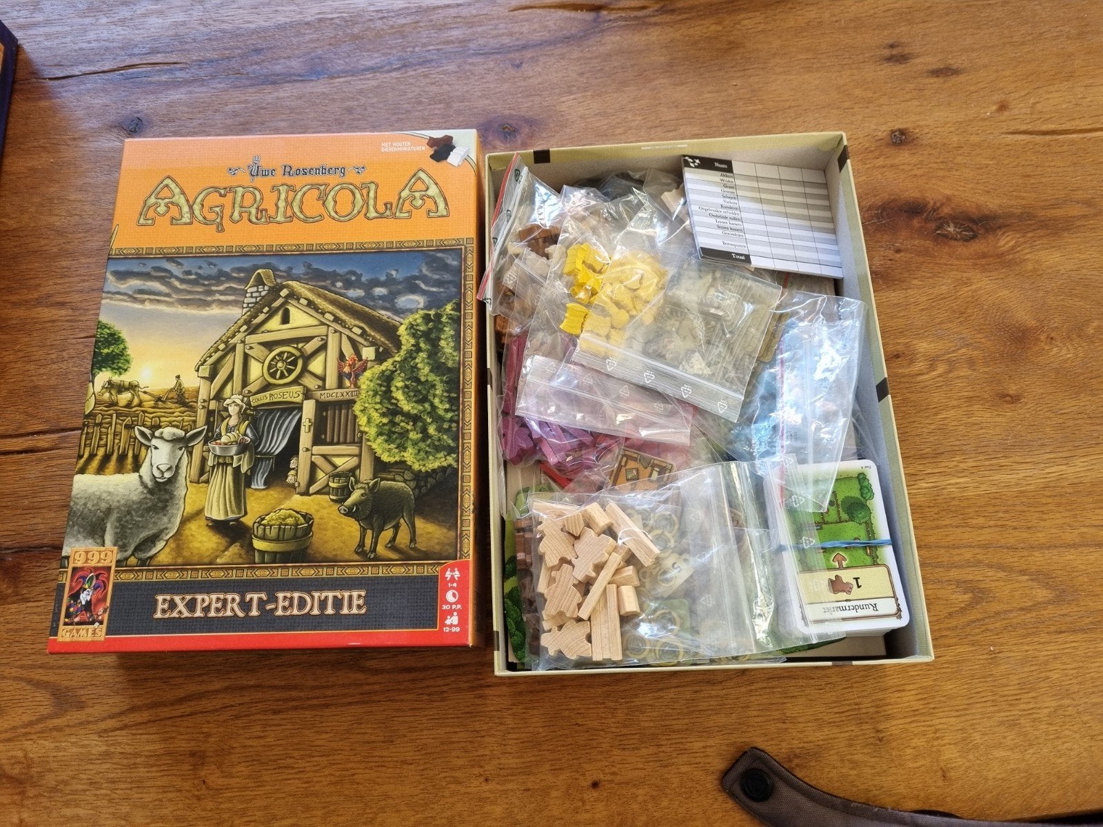 Agricola expert, Hobby en Vrije tijd, Gezelschapsspellen | Bordspellen, Ophalen of Verzenden, Zo goed als nieuw, 999 Games