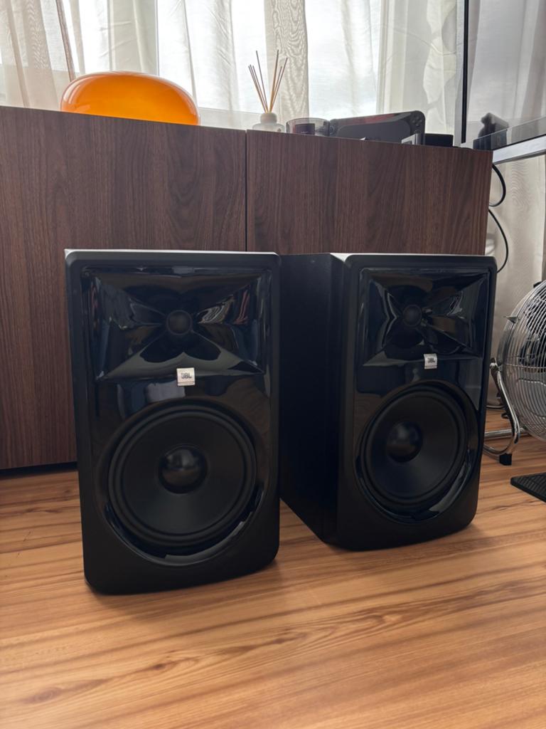 JBL 308P MKII Studio Monitors – Krachtige & Heldere Sound, Ophalen, JBL, Zo goed als nieuw, 120 watt of meer