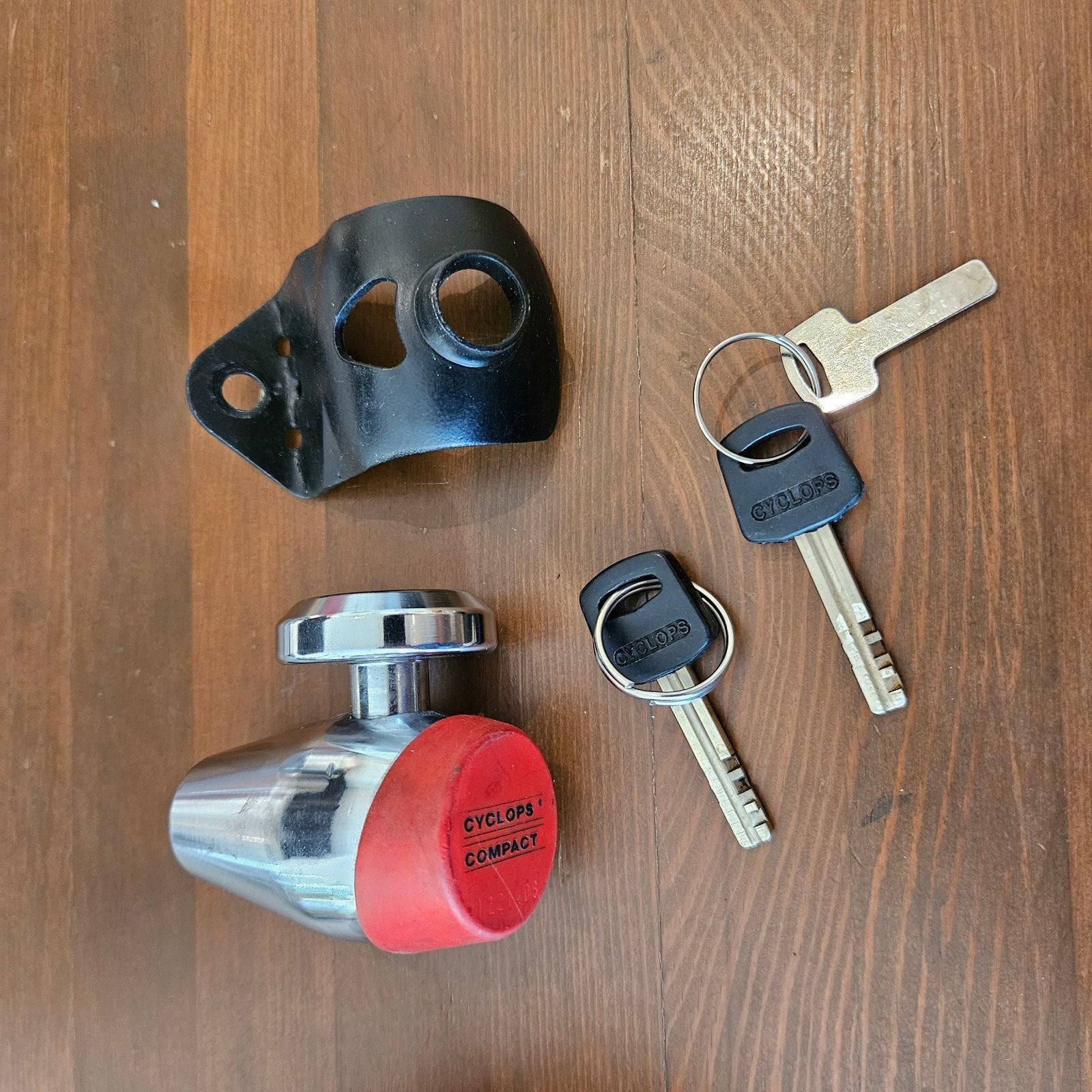 Cyclops Compact remschijfslot met sleutels en hoesje, Ophalen of Verzenden, Gebruikt