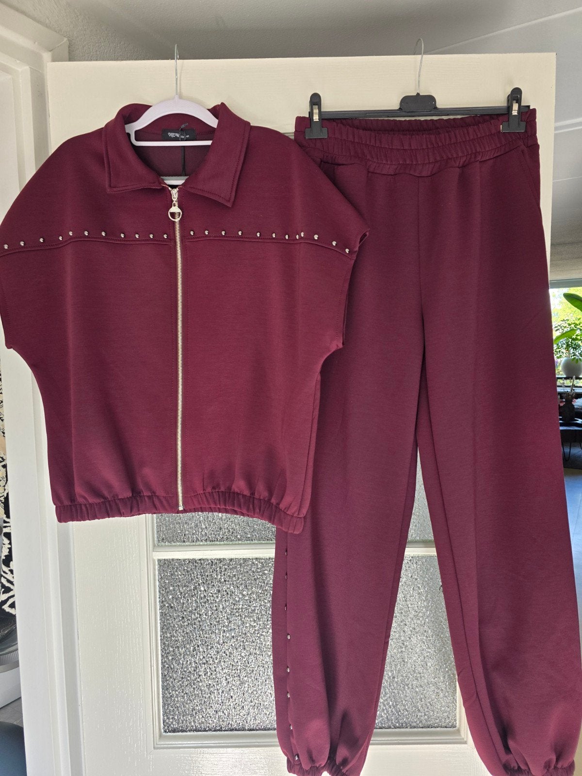 nieuw 2delig pak studs ballon bordeaux 38 40 42 44, Ophalen of Verzenden, Nieuw, Maat 42/44 (L), Bruin