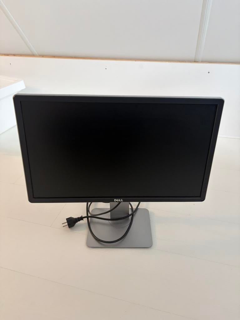 Nette Dell 24 inch Monitor, Computers en Software, Monitoren, HDMI, IPS, Full HD, Zo goed als nieuw