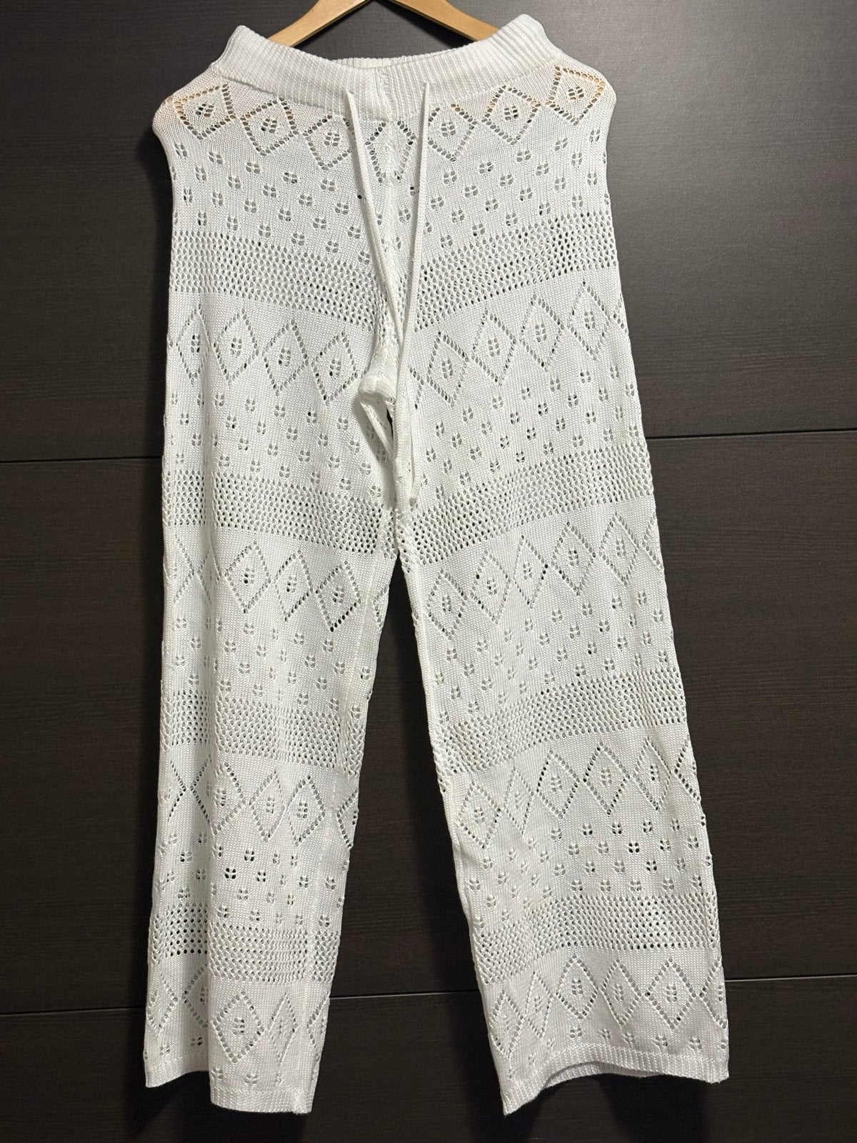 Witte gehaakte broek met wijde pijpen, Kleding | Dames, Maat 38/40 (M), Wit, Ophalen of Verzenden, Zo goed als nieuw