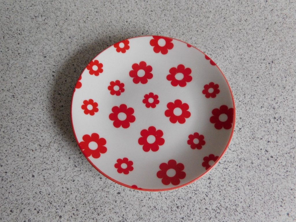 Bord 11 cm. Bloem Rood Loft, Overige merken, Ophalen of Verzenden, Zo goed als nieuw, Bord(en)