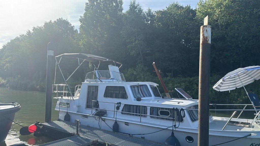 Vechtkruiser 9.50 AK (bj 1980) met jonge motor, Gebruikt, Kruiser, Walstroom, 90 cm