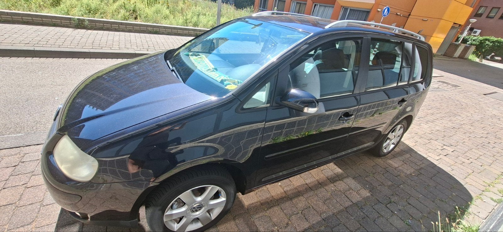 Volkswagen Touran 2.0 110KW 2004 Zwart, Auto's, Volkswagen, Stof, 4 cilinders, 1984 cc, Zwart