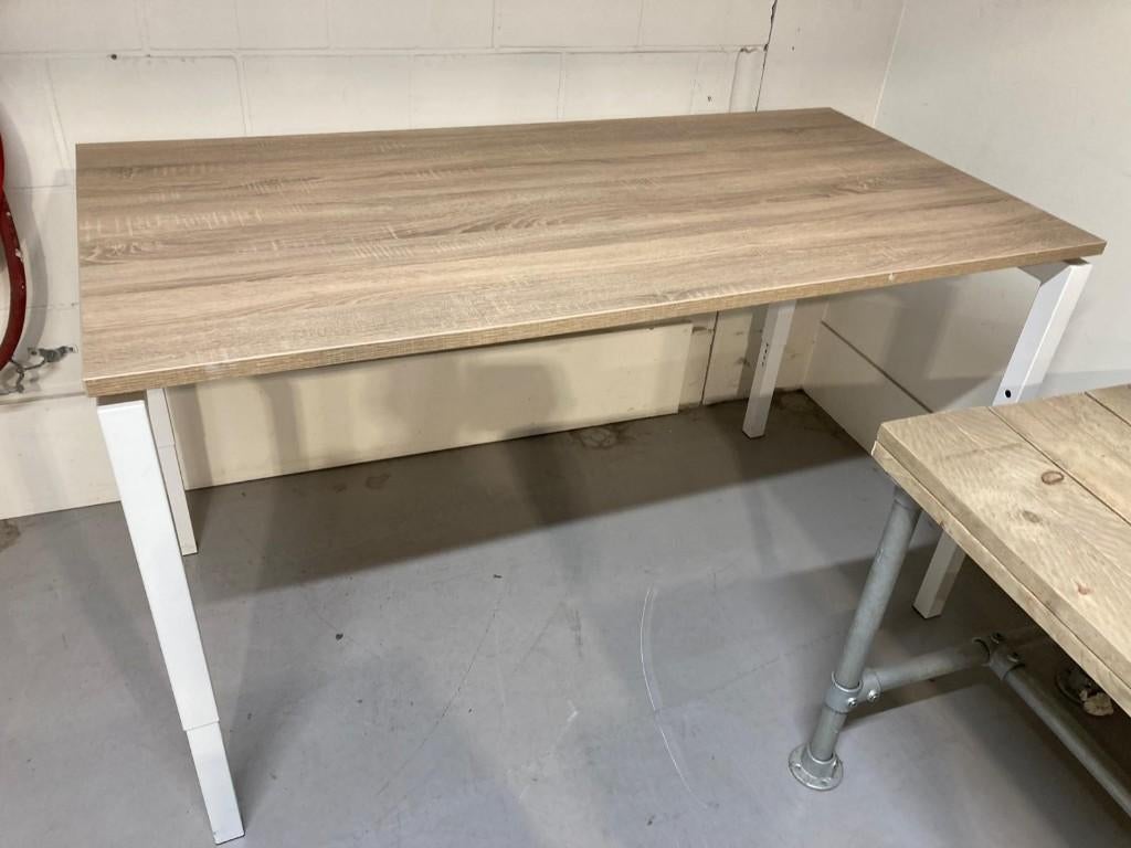 tafel/bureau verstelbaar, Huis en Inrichting, Ophalen, Overige typen, 160 cm, Gebruikt