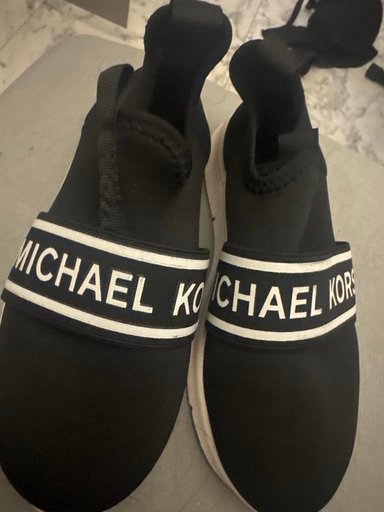 Michael Kors sneakers - Nieuw, Ophalen of Verzenden, Nieuw, Zwart, Sneakers of Gympen