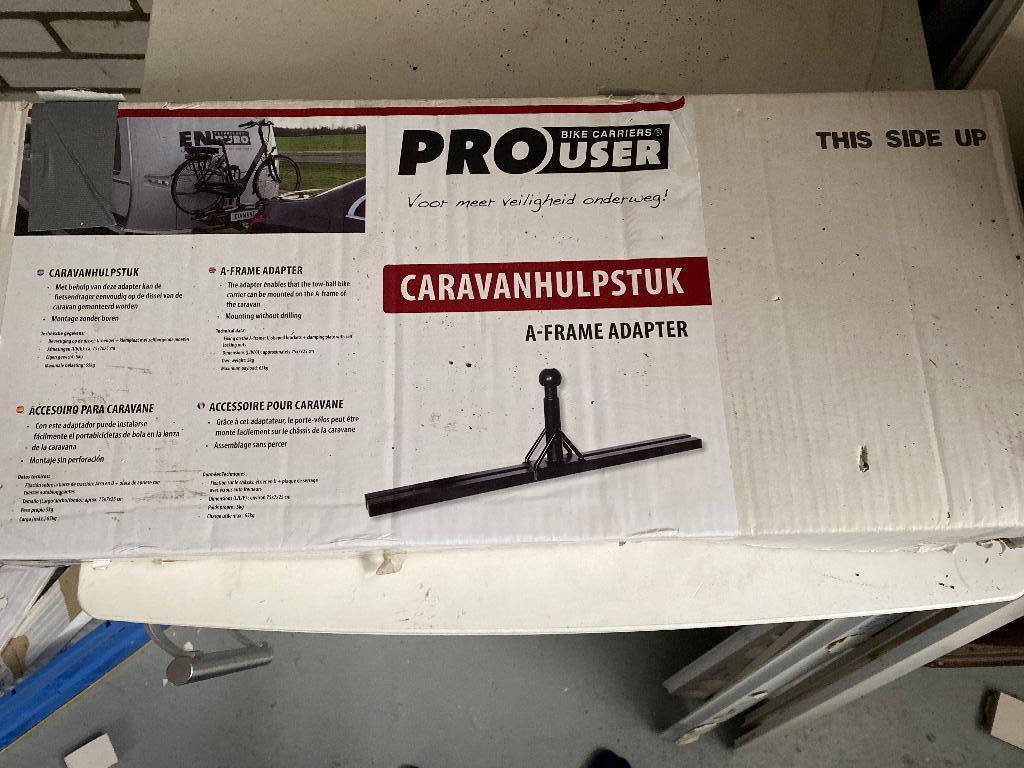 Caravan hulpstuk, Ophalen, Zo goed als nieuw