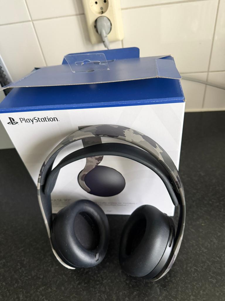 PlayStation Pulse 3D Wireless Headset – Camouflage – PS5/PS4, Ophalen, Gebruikt, Overige typen, Sony PlayStation