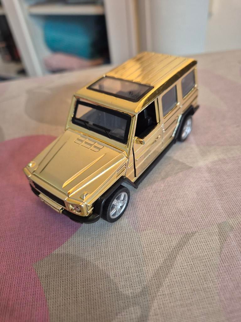 Gouden Mercedes-Benz G-Klasse Speelgoedauto, Ophalen of Verzenden, Zo goed als nieuw