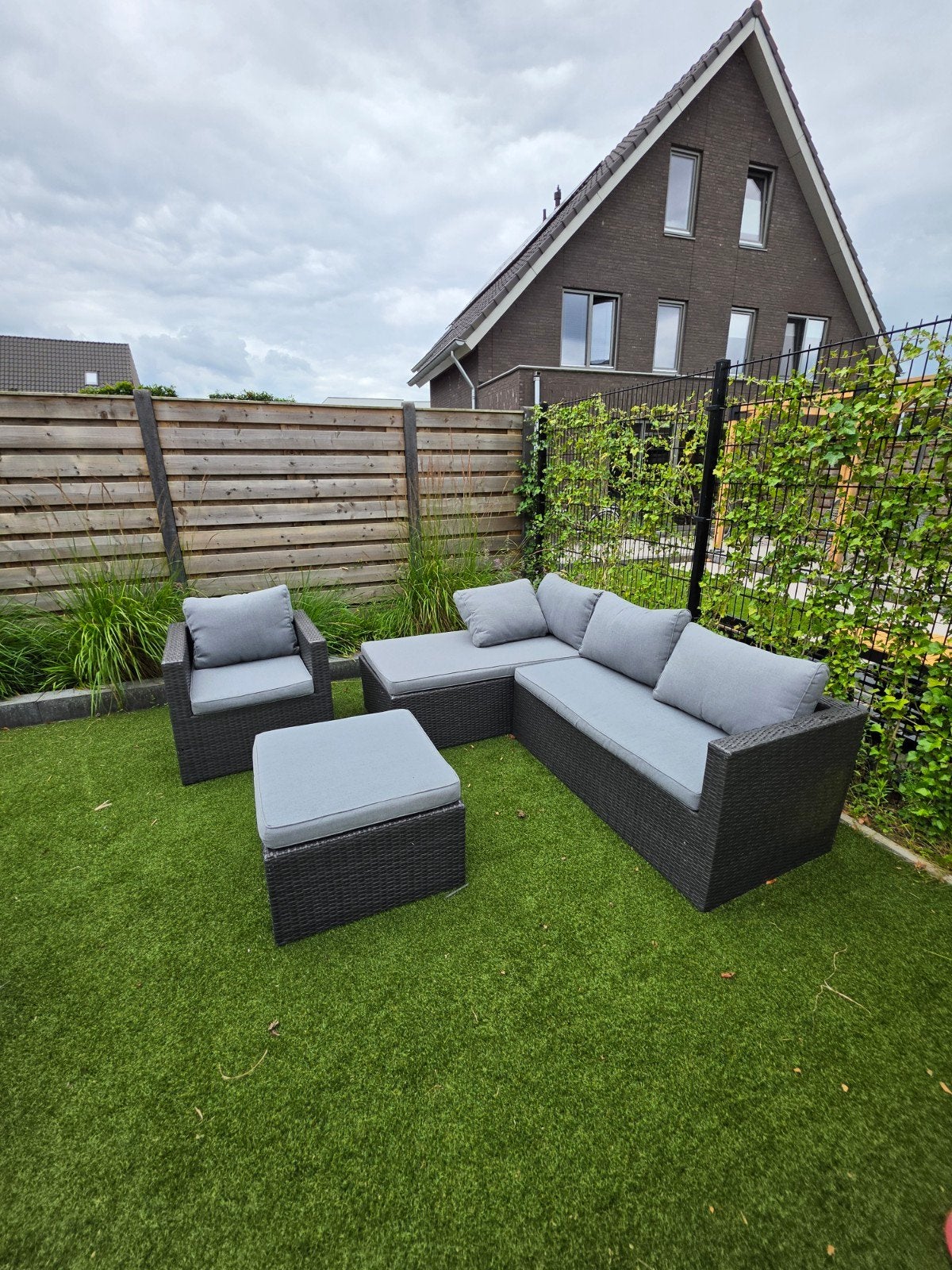 Complete Wicker Loungeset met Kussens - Grijs/Zwart, Ophalen, 5 zitplaatsen, Gebruikt, Loungeset