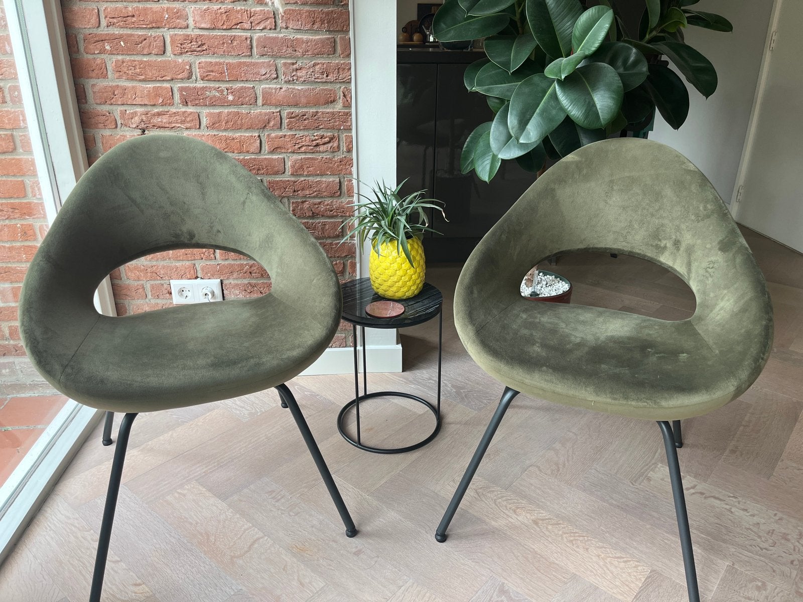 Artifort shark eerkamerstoelen design, Ophalen, Overige kleuren, Zo goed als nieuw, Stof