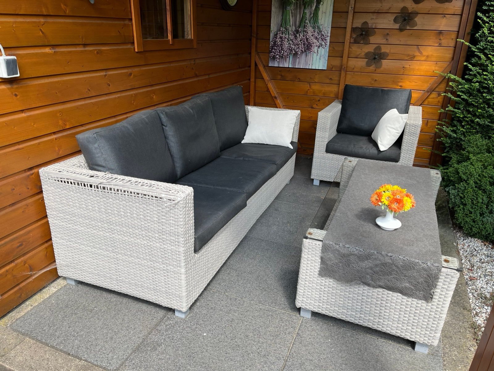 Loungeset grijs = 3 persoons bank, stoel en lage tafel, Ophalen, 4 zitplaatsen, Gebruikt, Loungeset