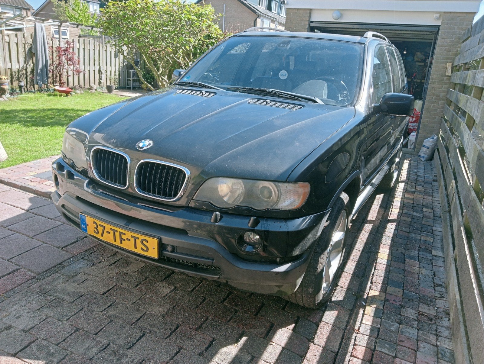 Te koop BMW X5. 3.0 Diesel kleur zwart, Automaat, Zwart, Leder, Diesel