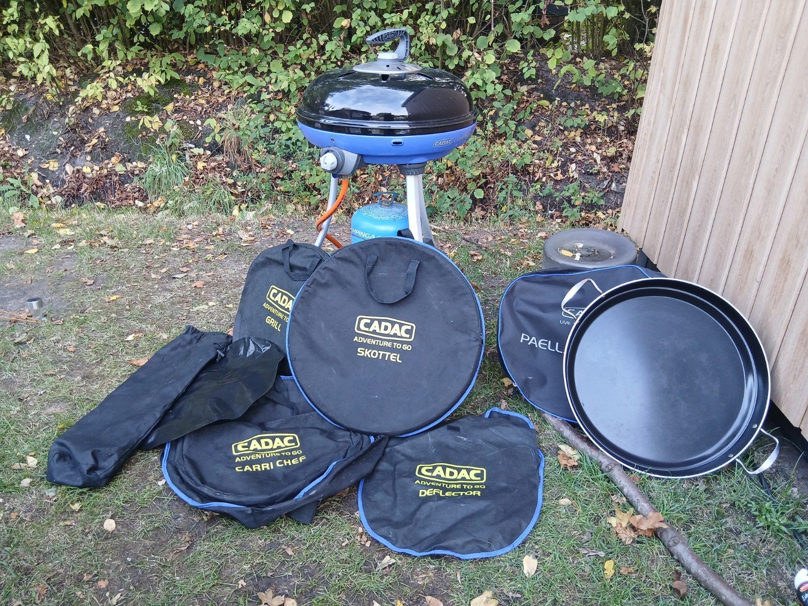 Cadac Carri Chef met veel accessoires en gasfles, Ophalen, Gebruikt