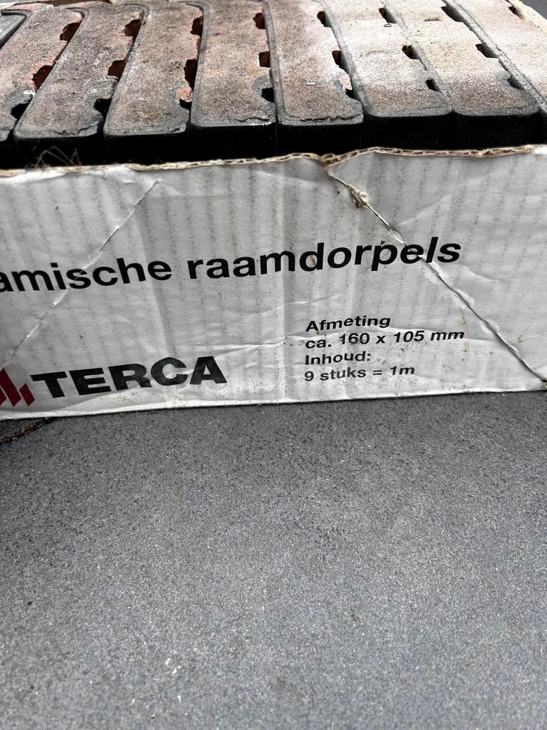 Raam dorpels, Ophalen of Verzenden, Zo goed als nieuw, Hout