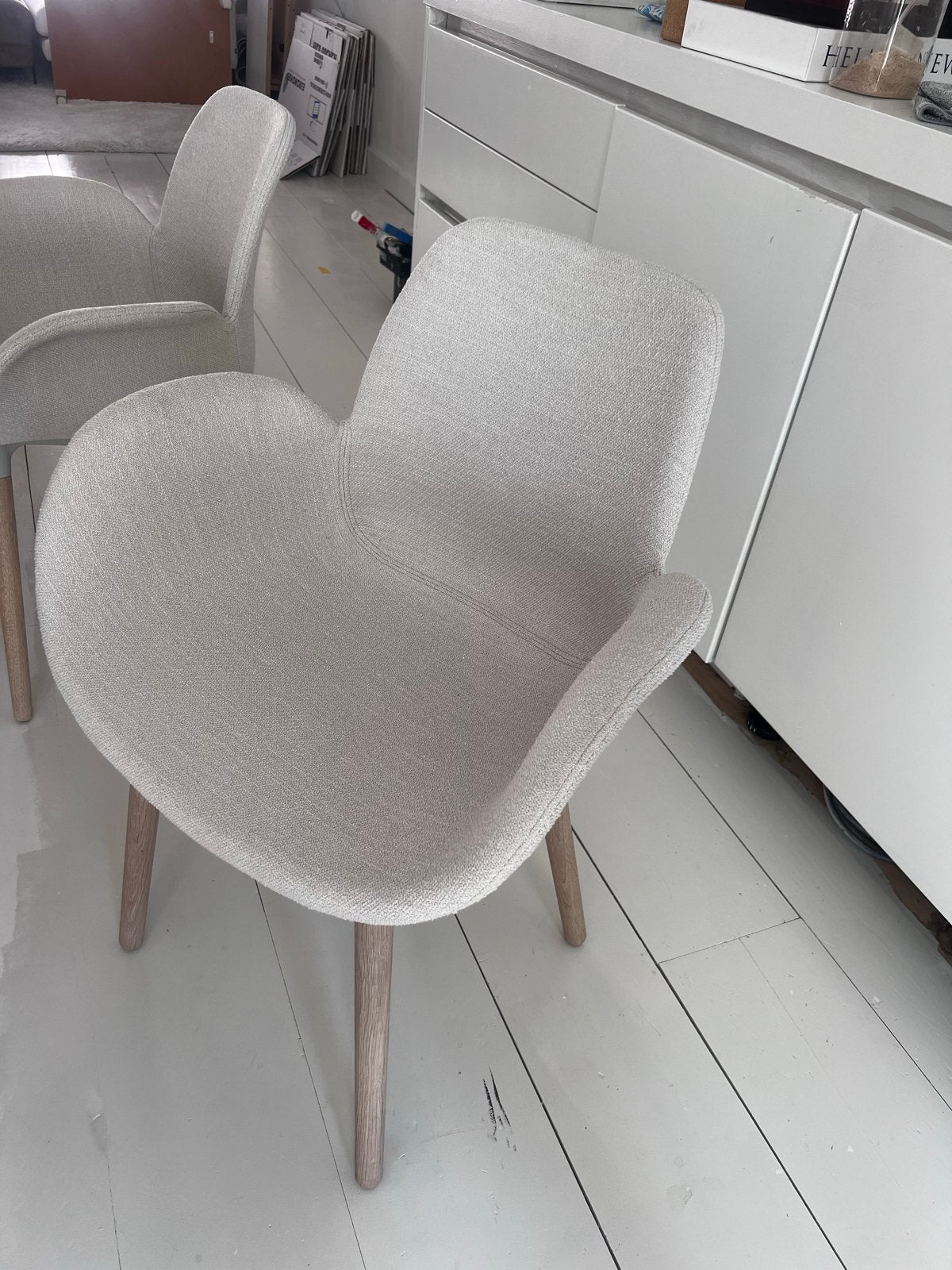 4 Bolia Seed Stoelen - Beige Stof, Wit Eiken Poten, Ophalen, Overige kleuren, Zo goed als nieuw, Vier