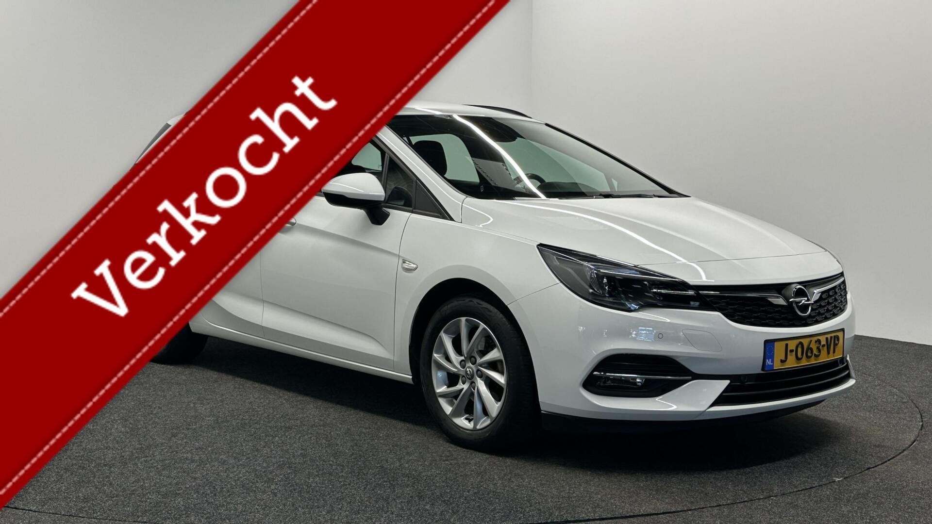 Opel Astra Sports Tourer 1.4 Edition AUTOMAAT NAVIGATIE 6300, Auto's, 145 pk, Stof, Gebruikt, Met garantie (alle)