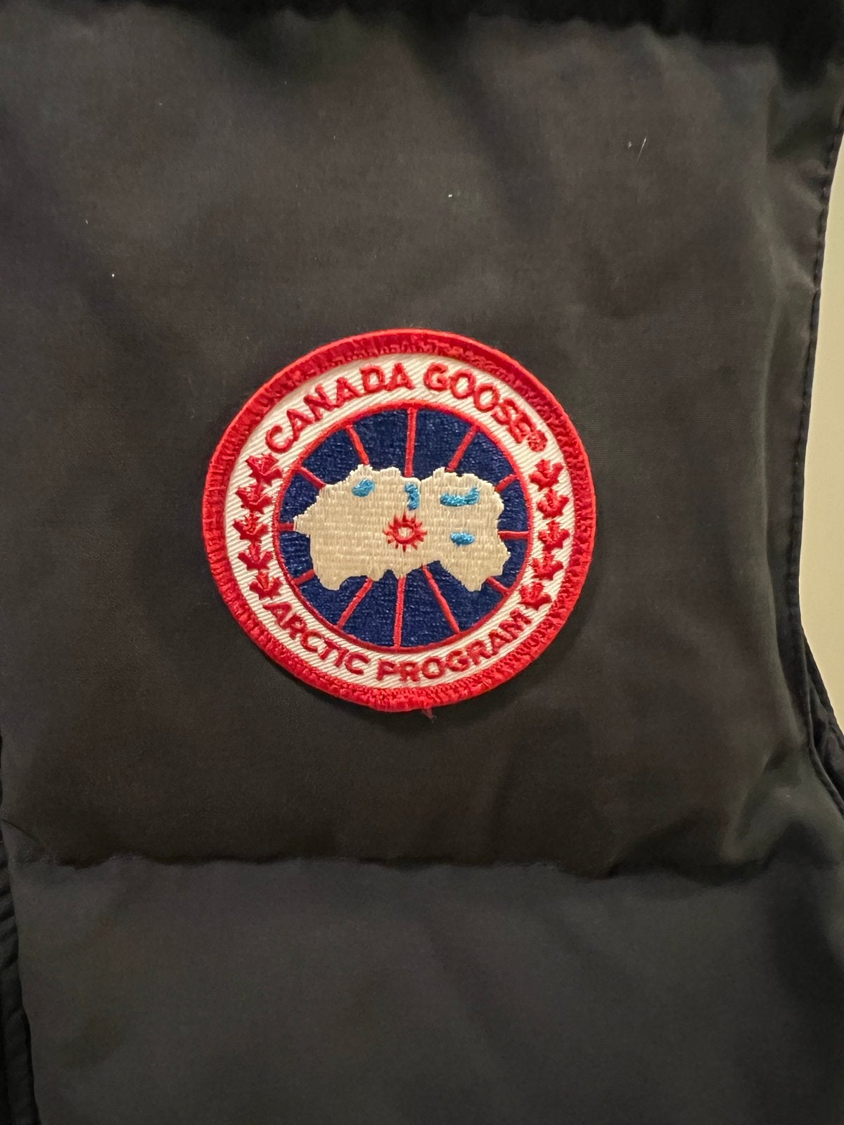 Originele Canada Goose bodywarmer - Nooit gedragen, Kleding | Dames, Ophalen of Verzenden, Nieuw, Maat 38/40 (M), Zwart