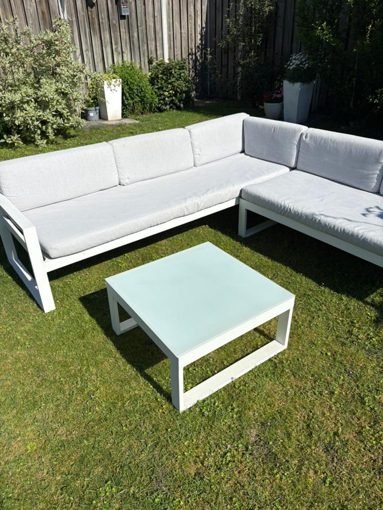 ZGAN witte loungeset met lichtgrijze kussens, Ophalen, Zo goed als nieuw, Wicker