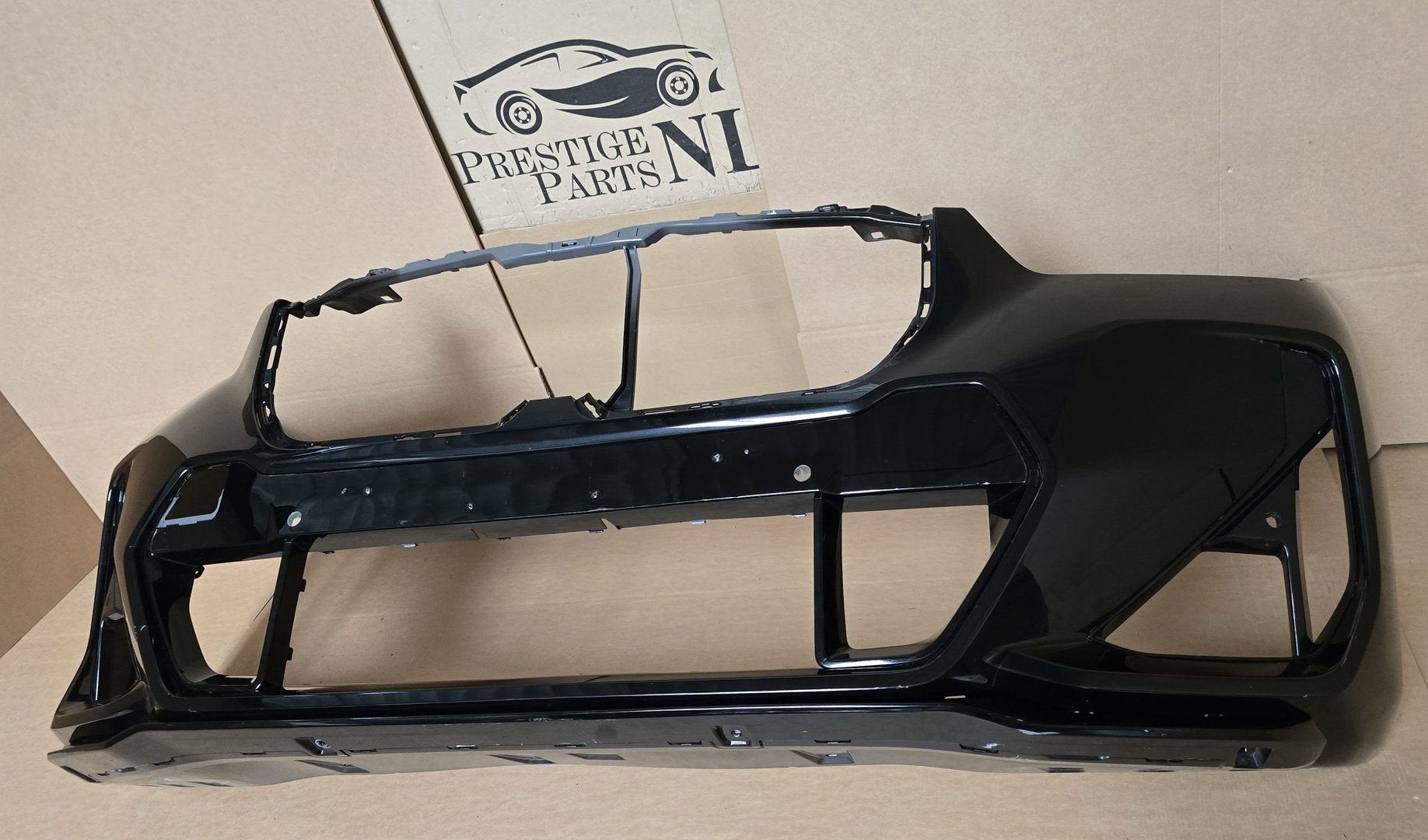 Voorbumper BMW X1 U11 M35i M SPORT 51119881907 BUMPER ORIGIN, Gebruikt, -, Voor, Ophalen of Verzenden