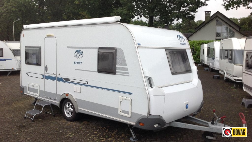 Knaus Sport 450 FU, Caravans en Kamperen, Caravans, Rondzit, Schokbreker, Overige typen, 4 tot 5 meter